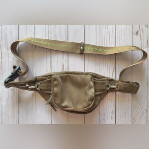 The Bridge Wayfarer Heavy Duty Nylon Waist Pack Crossbody Sling Bag